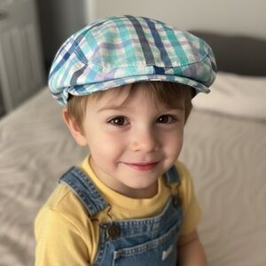 Place white and Blue preppy  multi-colored gingham plaid newsboy Hat